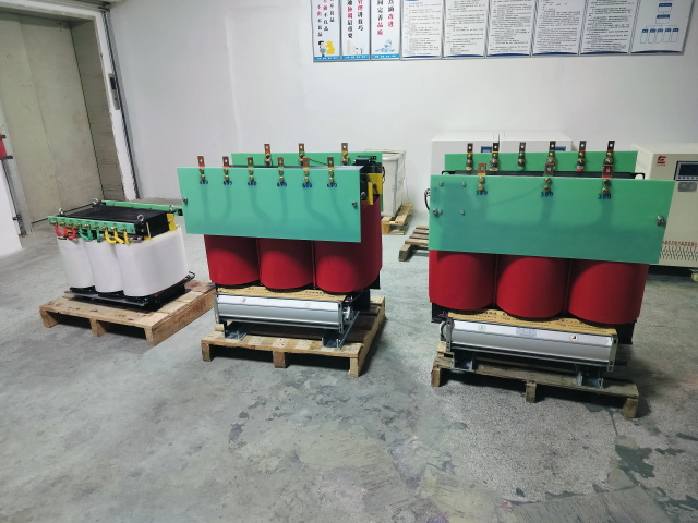 新华KS11-1000KVA矿用变压器
